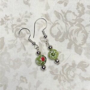 Handmade Earrings - Green & Red Asymmetrical Glass Beads 💚✨❤️✨